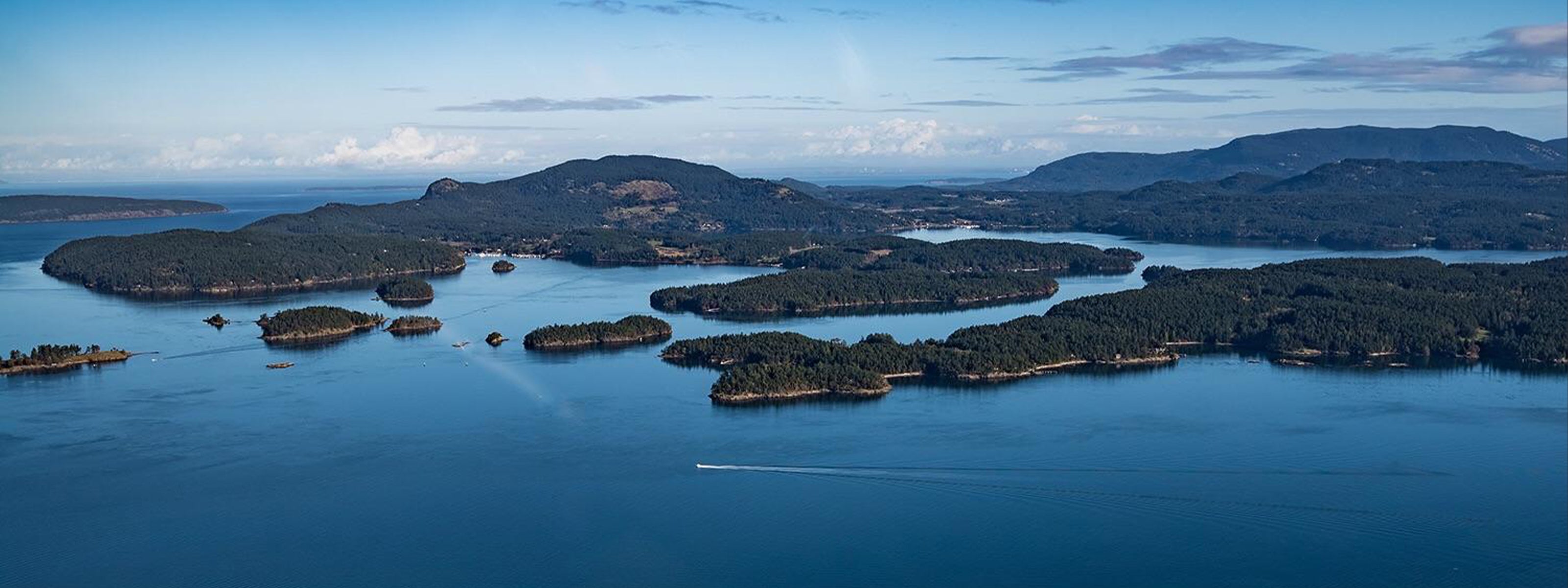 Weekend Wanderlust: 10 Perfect Spring & Summer Getaways 🇺🇸🇨🇦🇲🇽