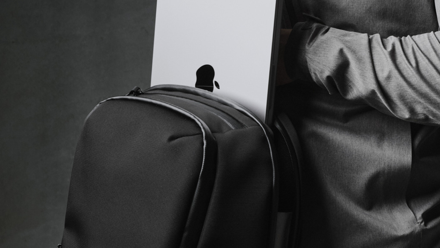 Best Macbook Pro Bag For Security & Organization In 2023
