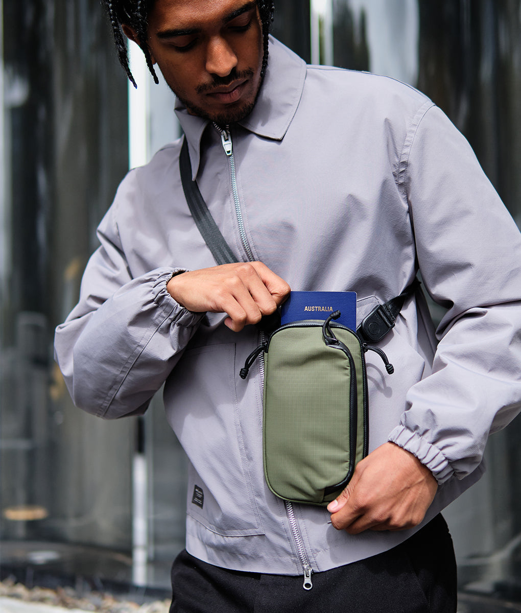 Bravo Passport Pouch