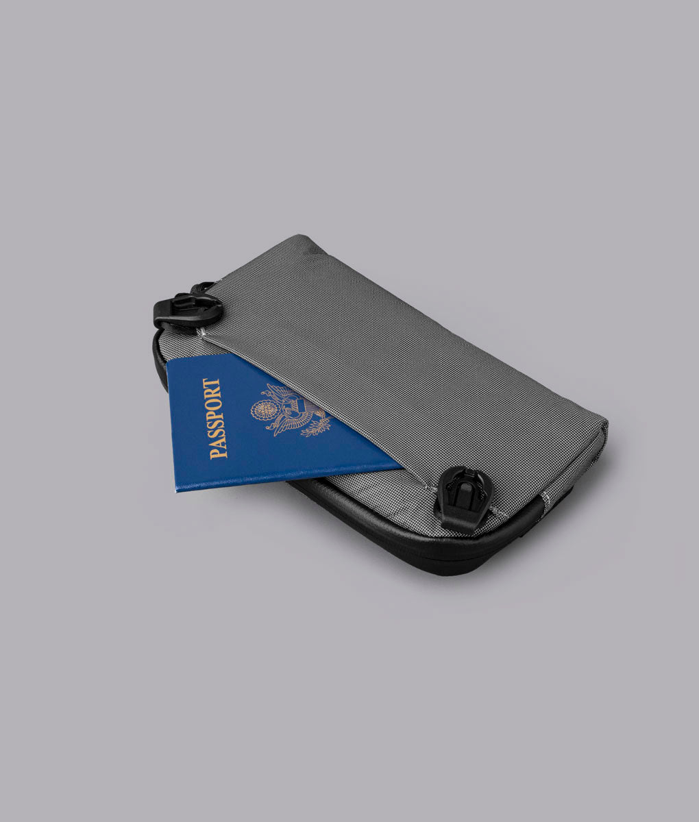 Flight Pouch Pro - Ultradyne