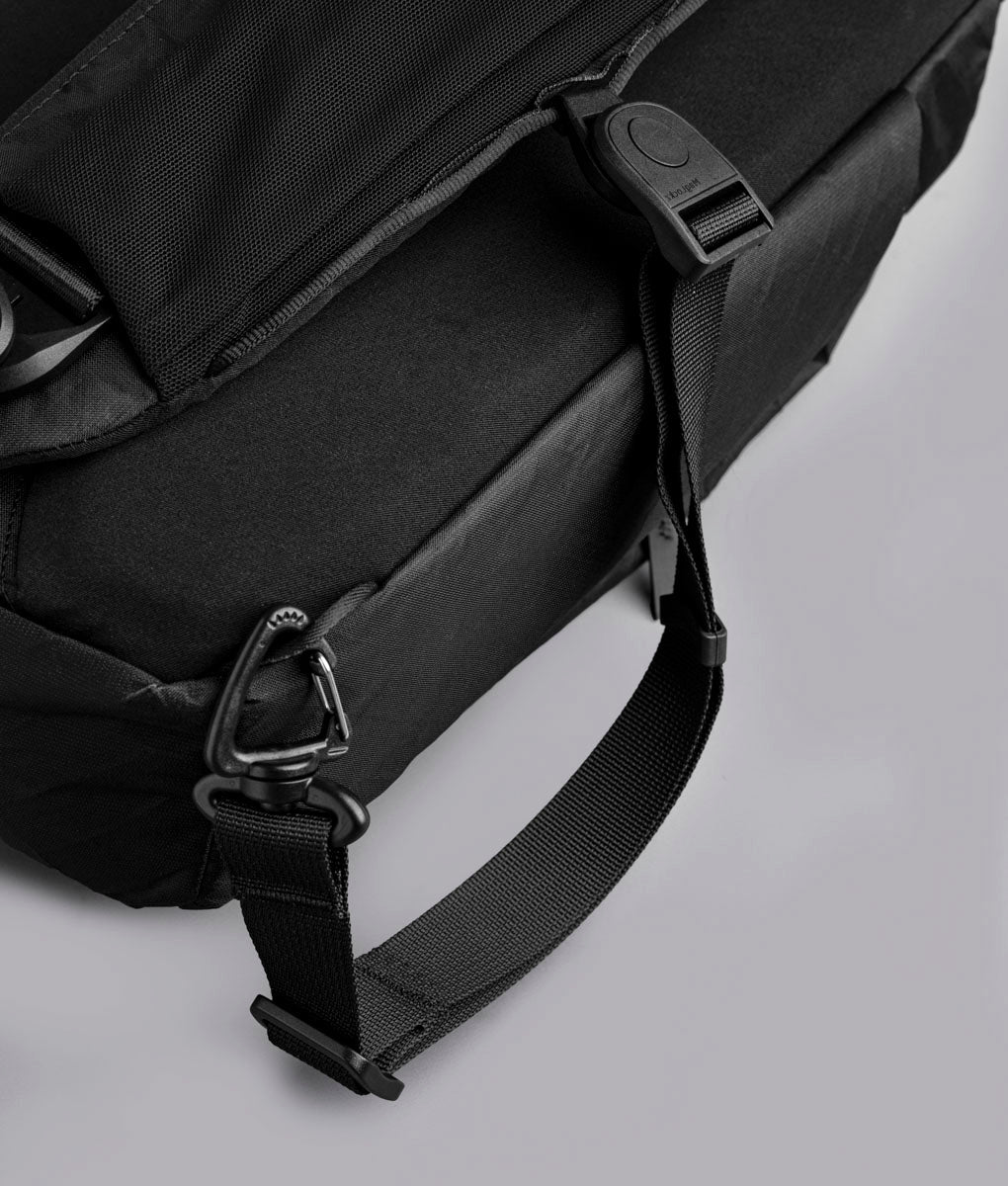 Metro Crossbody (Left) - Ultradyne