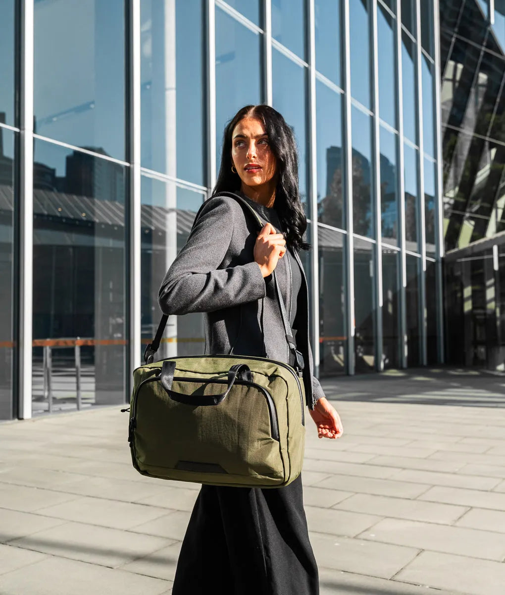 Bravo Brief 商務機能公事包