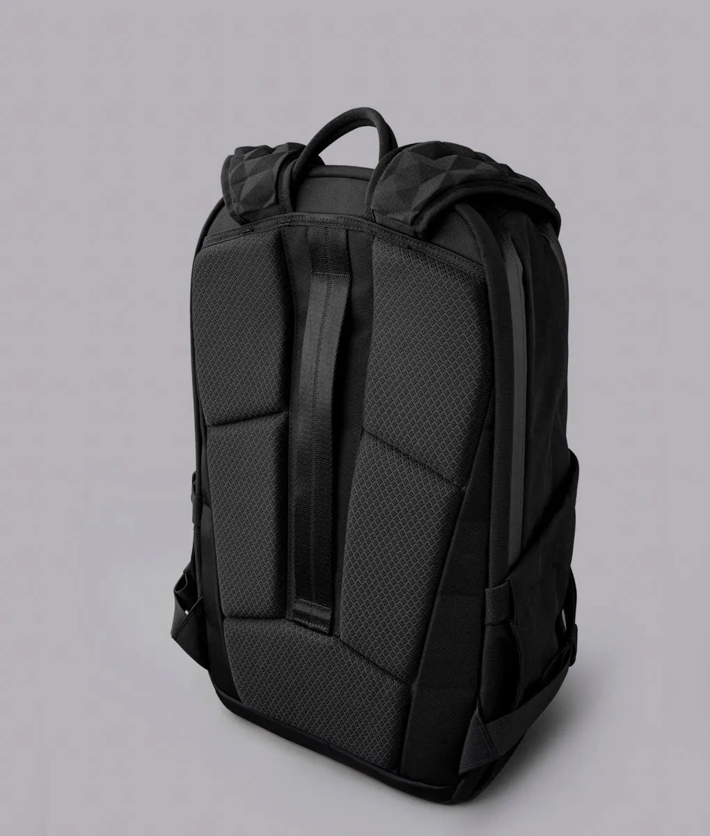Elements Backpack Pro
