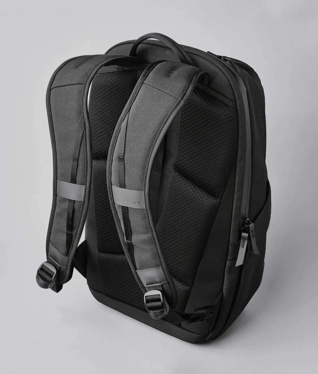 Elements Backpack Pro