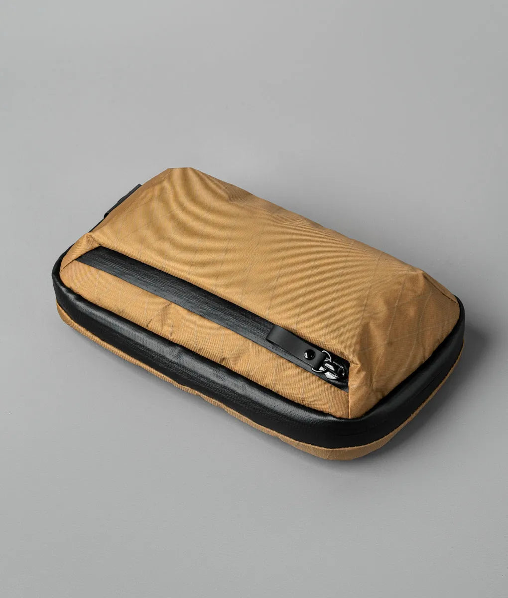 Elements Tech Case Mini