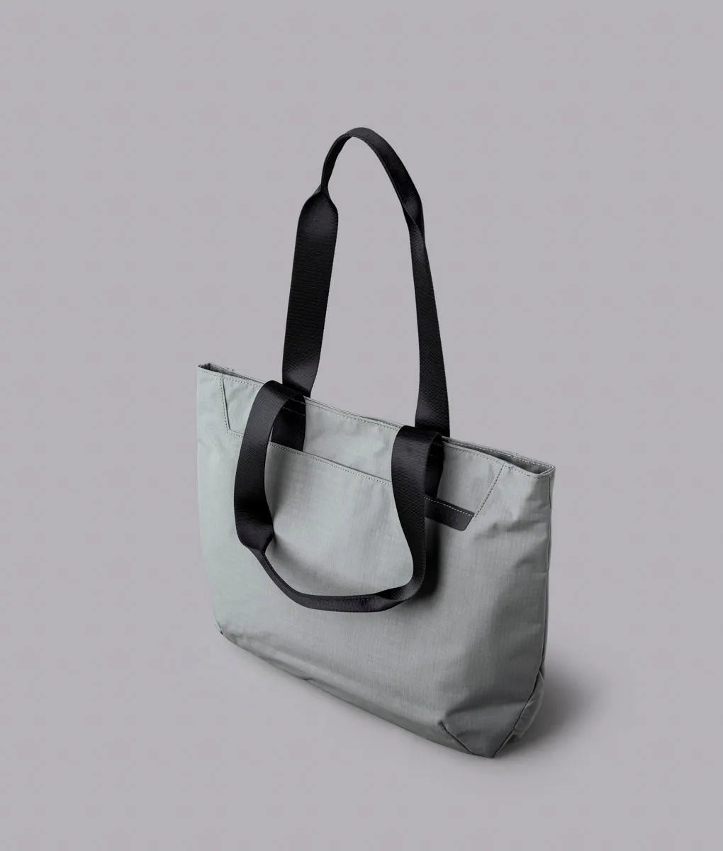 Elements Tote (M)