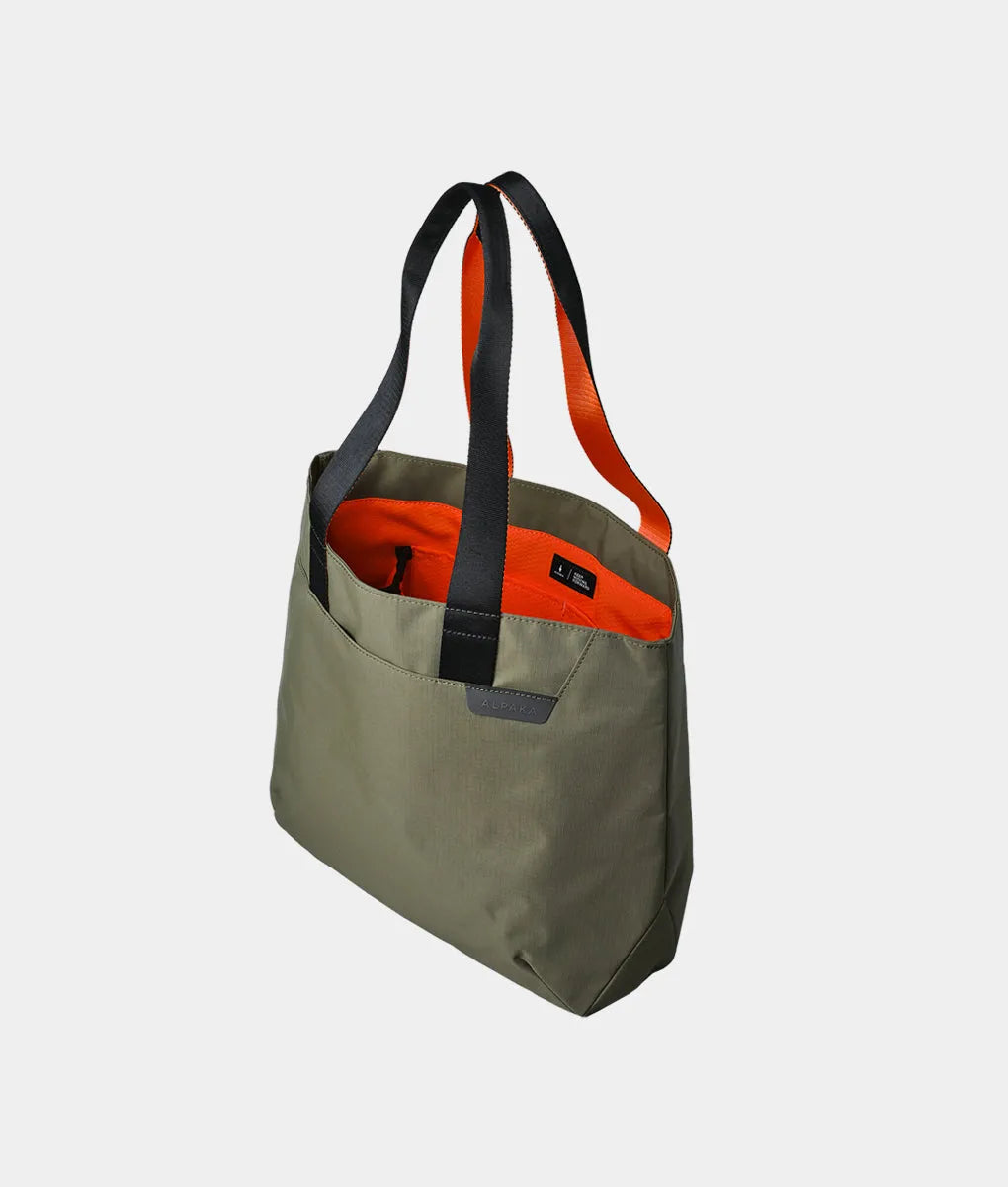 Elements Tote (M)