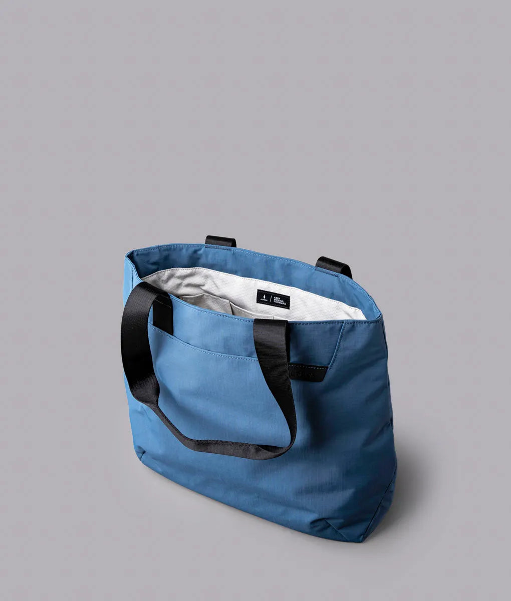 Elements Tote (M)