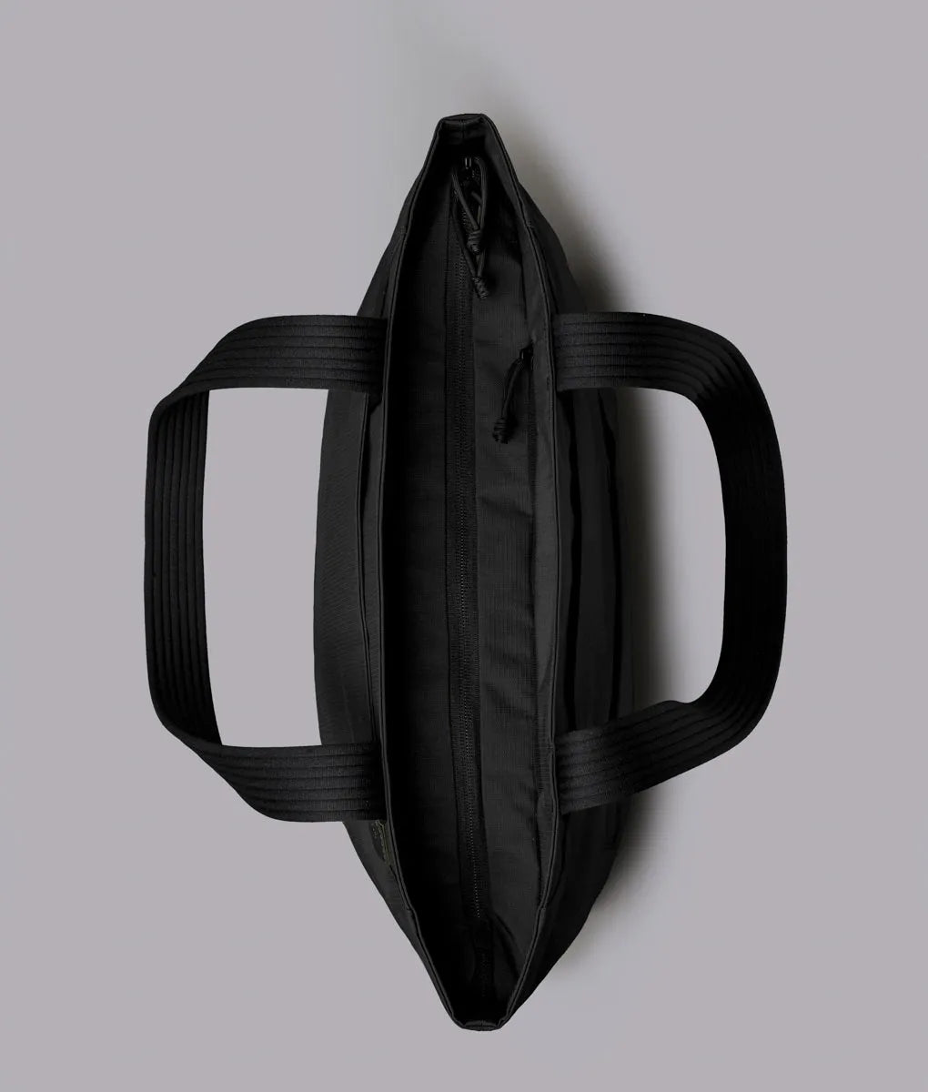 Flight Tote (L)