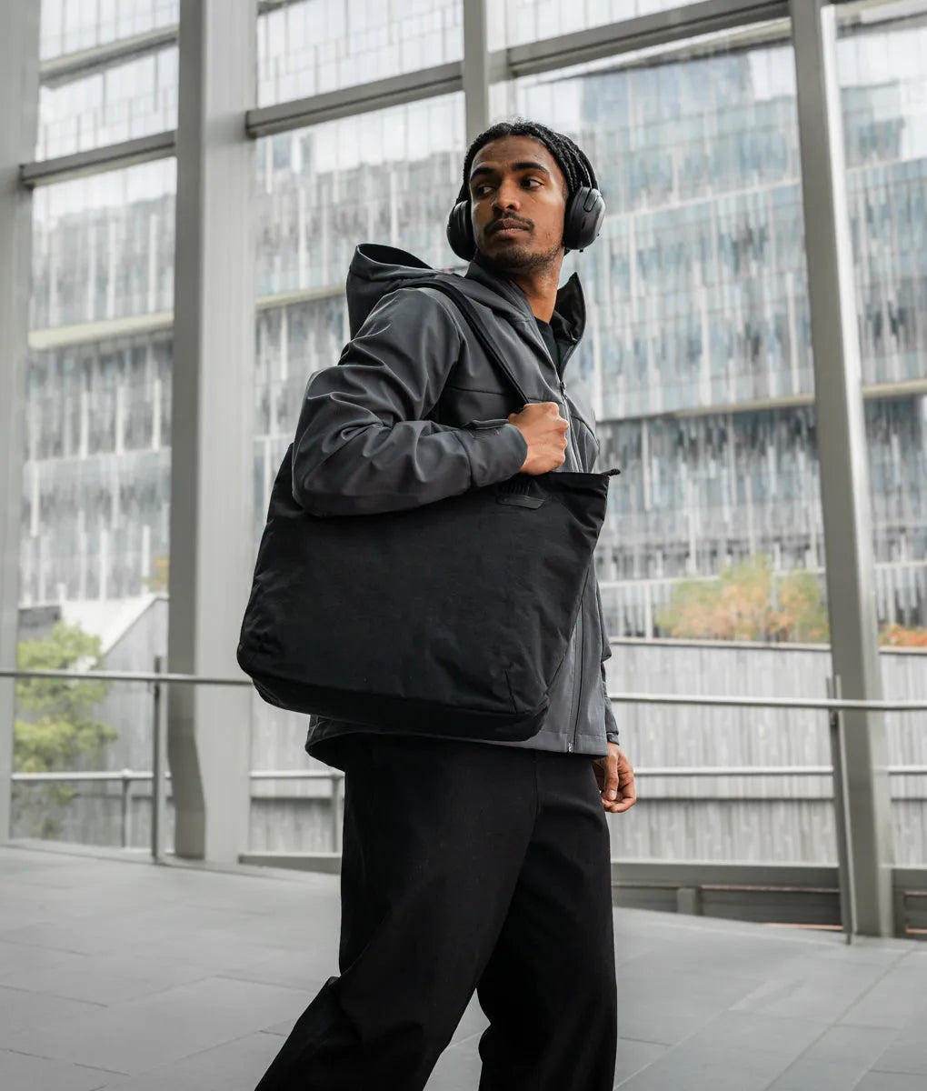 Flight Tote (L)