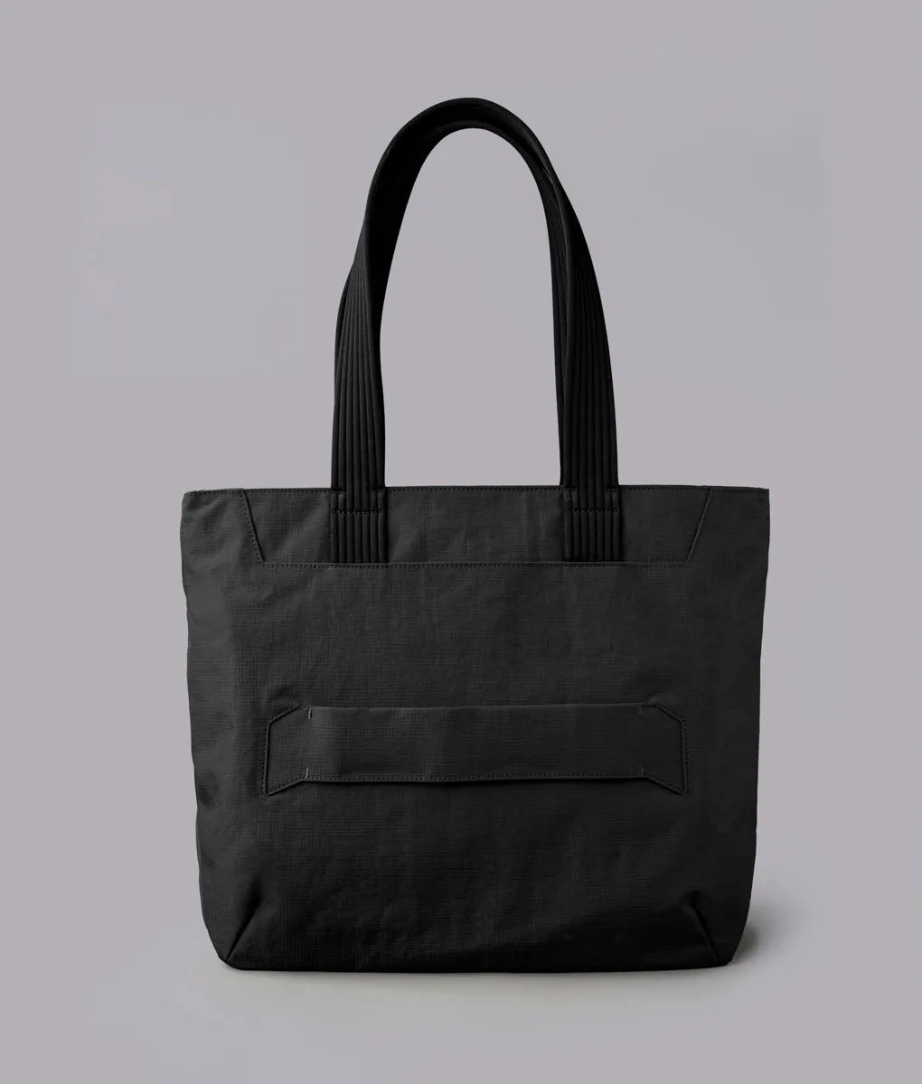 Flight Tote (M)