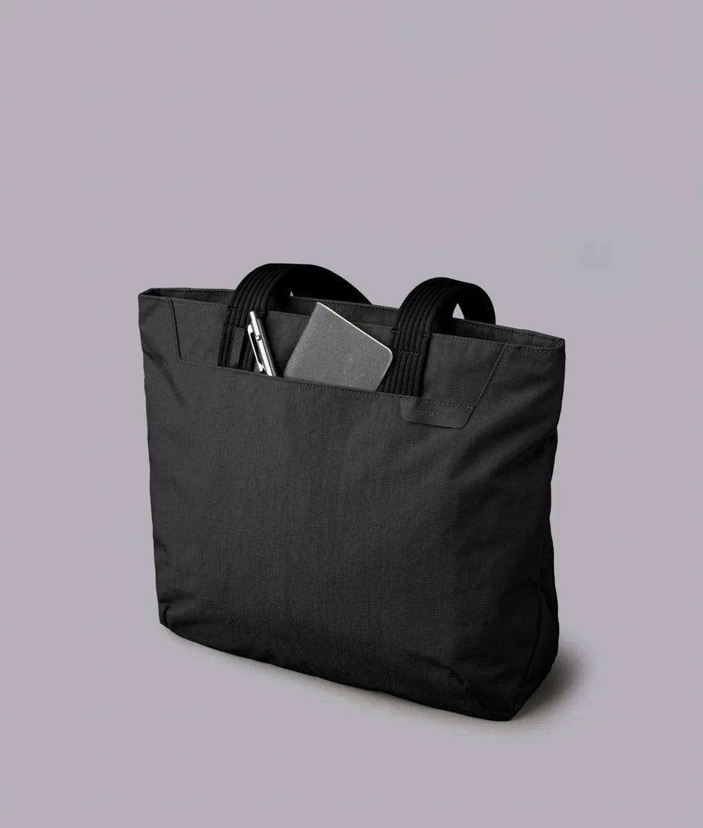 Flight Tote (M)