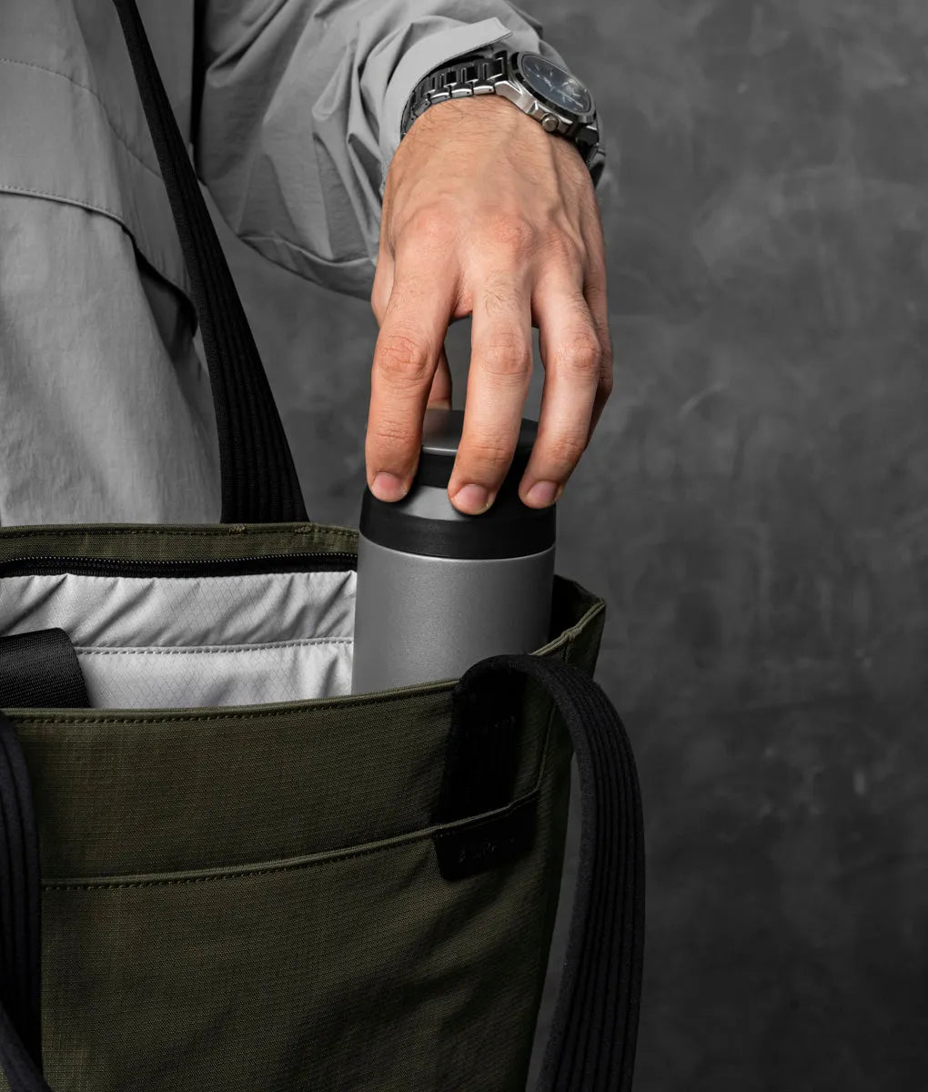 Flight Tote (M)