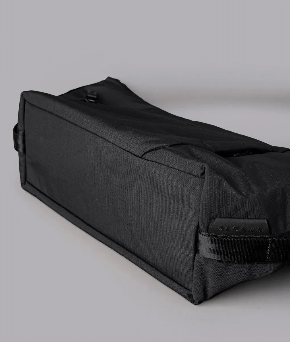 Flow Satchel (4L)