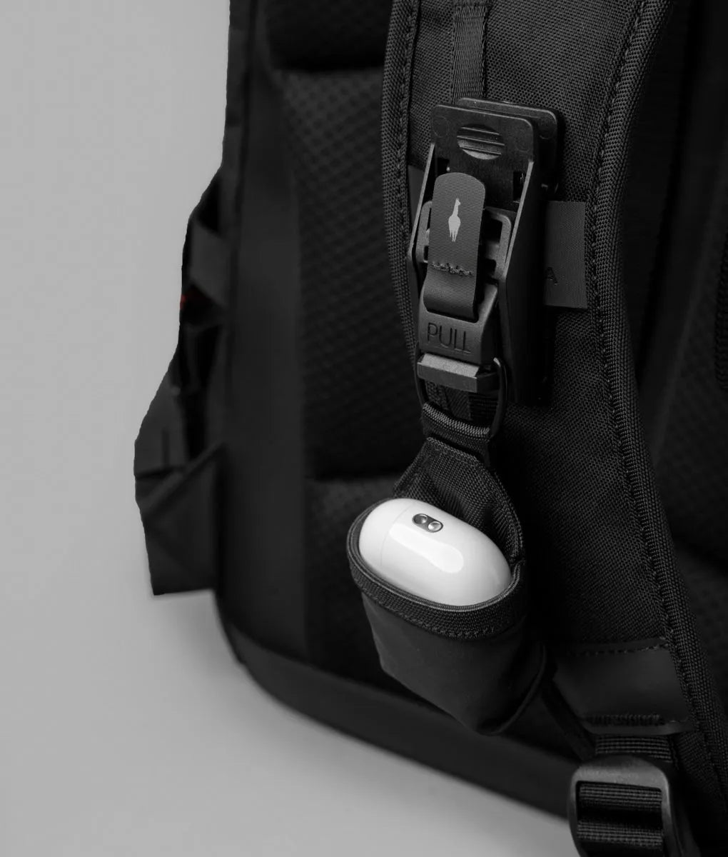 HUB Earbuds Pouch 磁吸無線耳機收納包