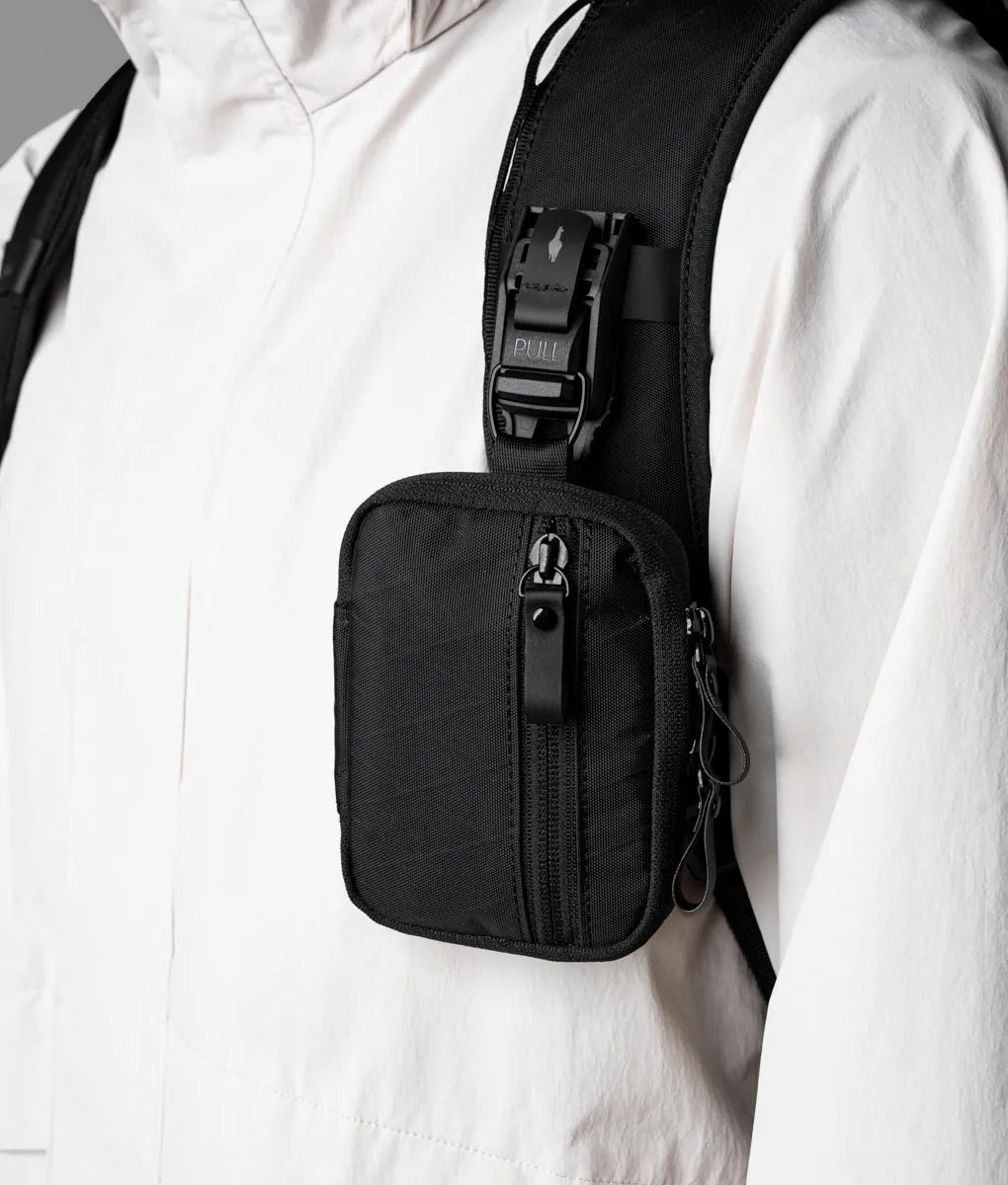 Metro Backpack Pro 專業級都會通勤後背包