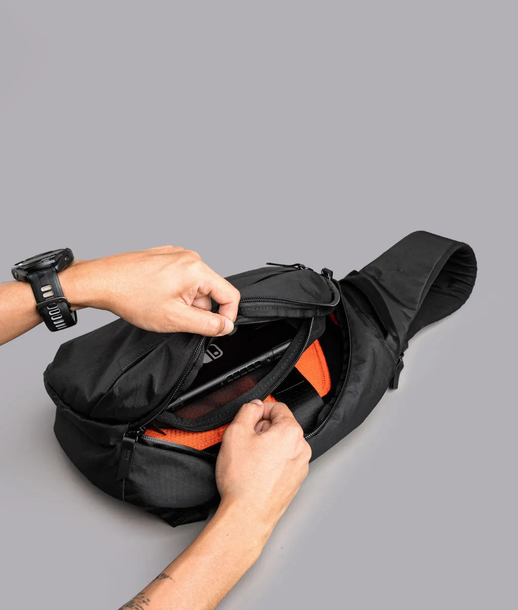 Metro Crossbody (Left)