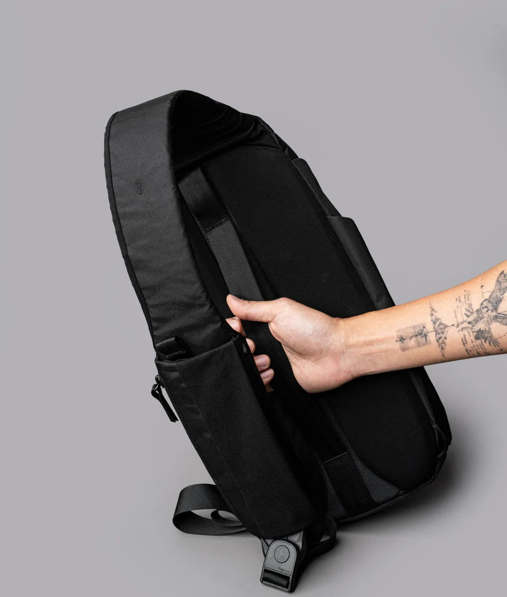 Metro Crossbody (Left)
