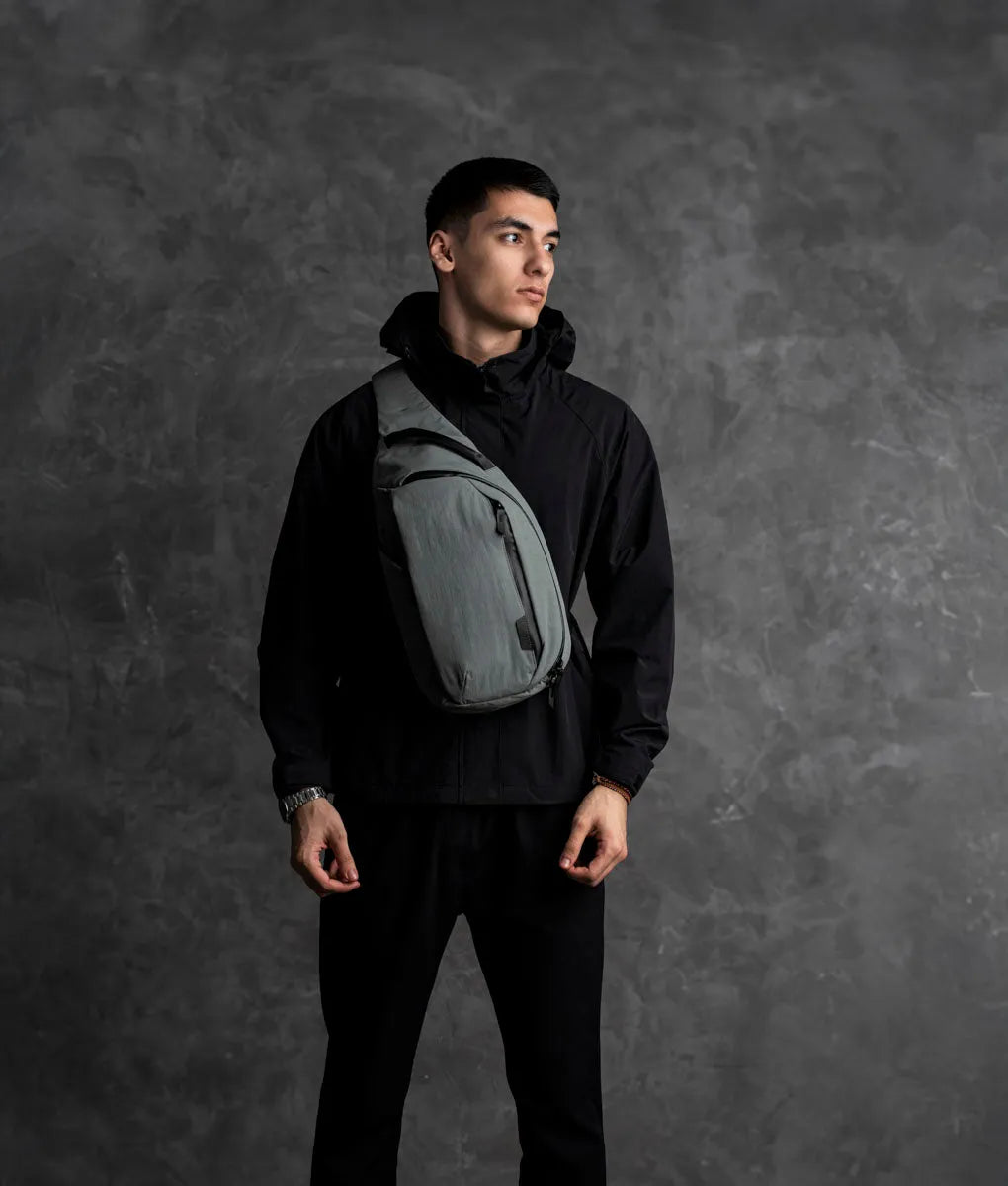Metro Crossbody (Left)