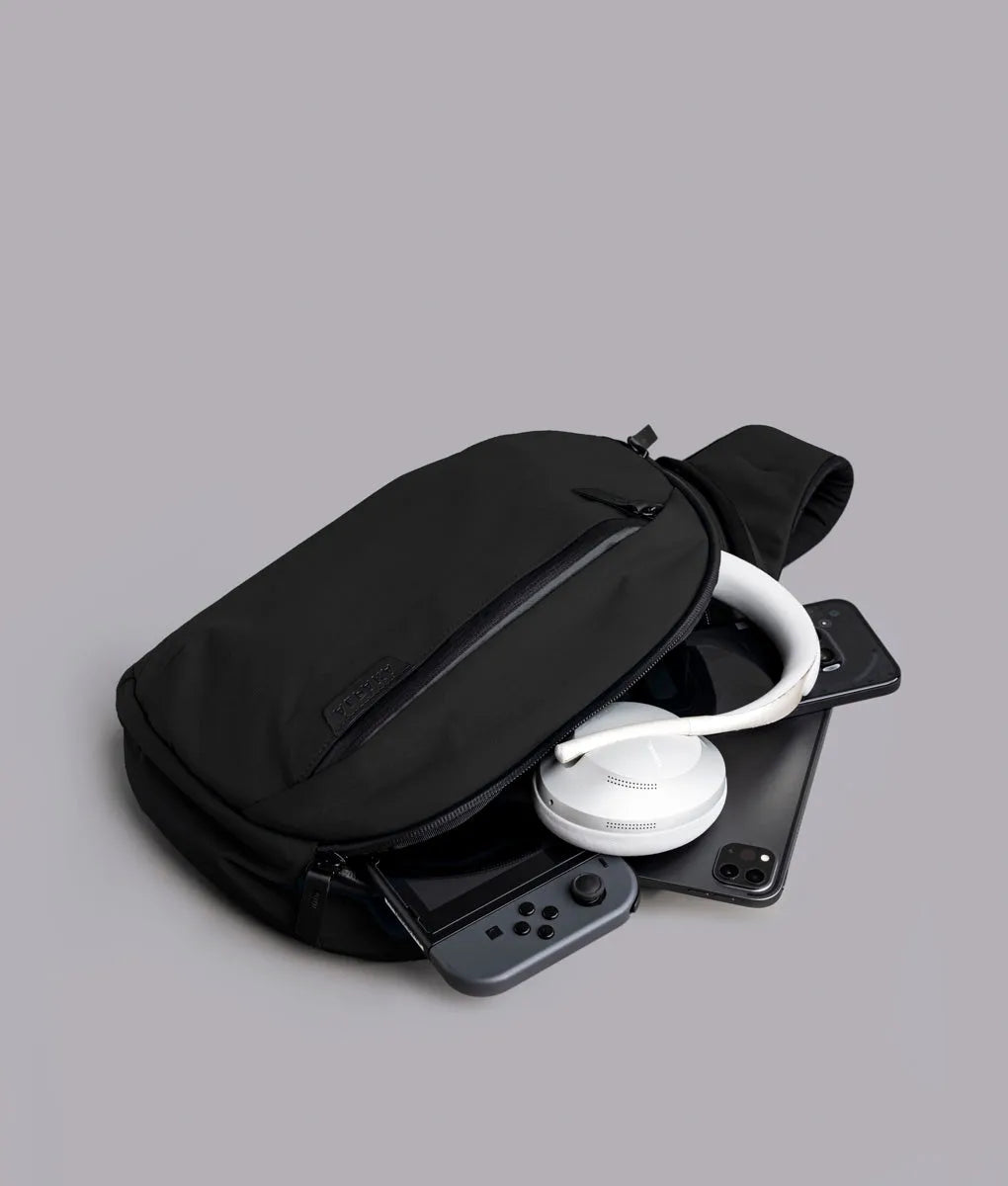 Metro Crossbody (Left)