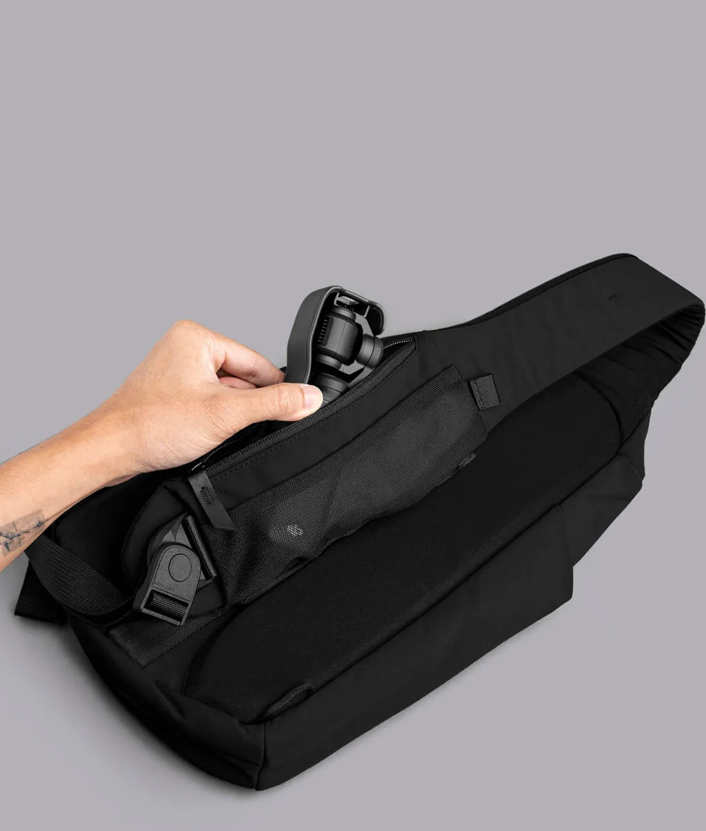 Metro Crossbody (Left)
