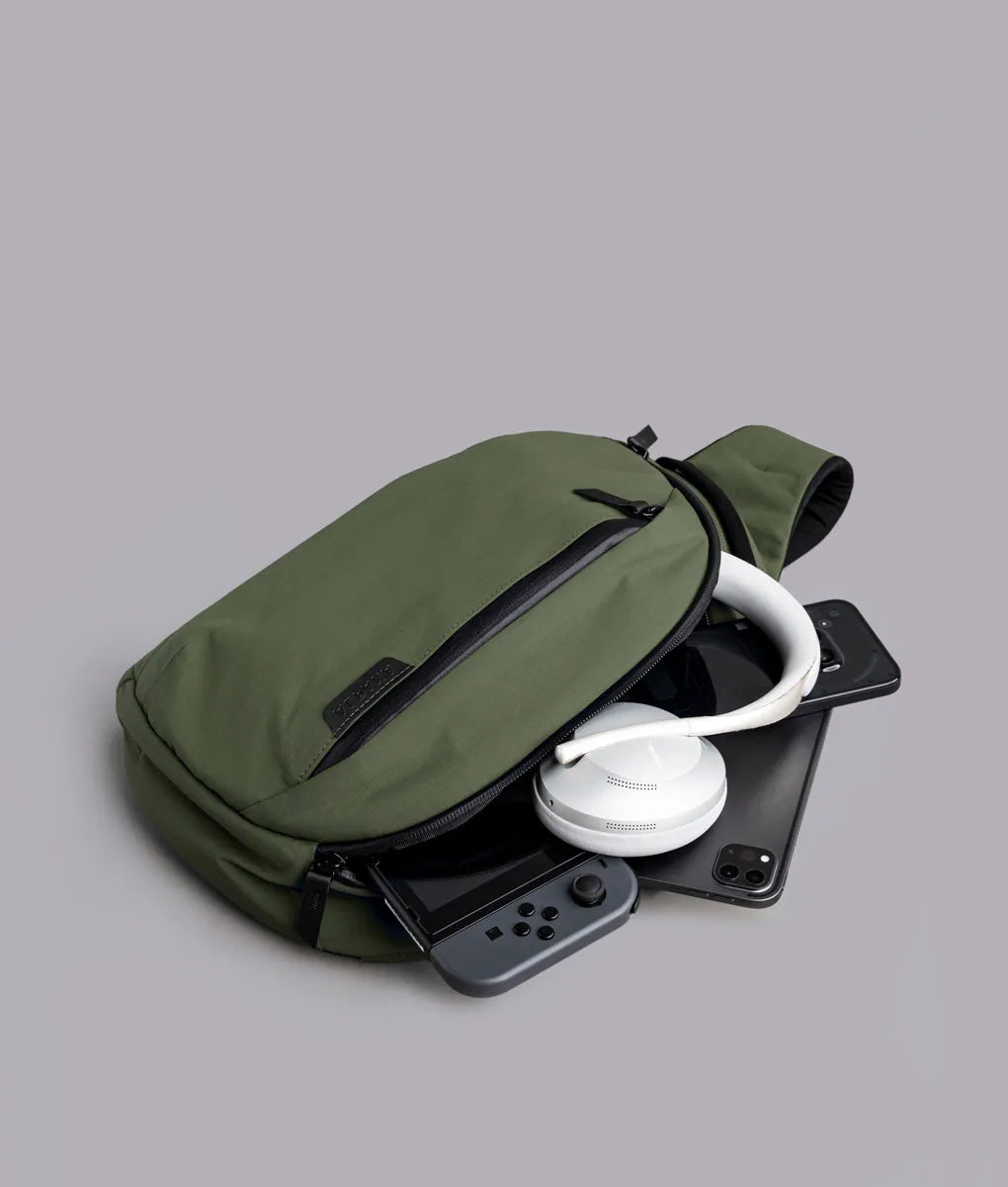 Metro Crossbody (Left)
