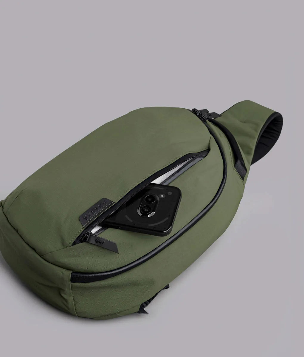 Metro Crossbody (Left)