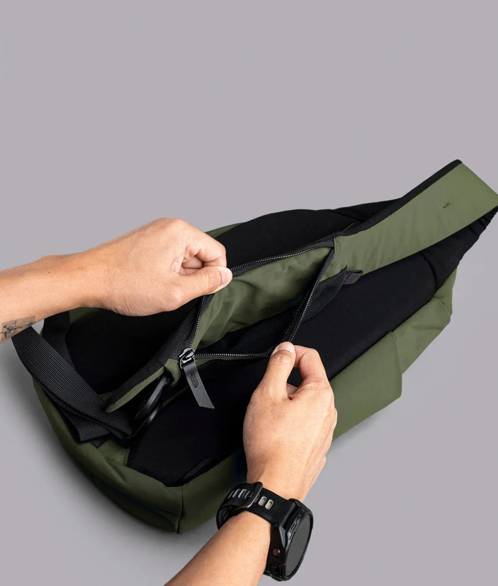 Metro Crossbody (Left)