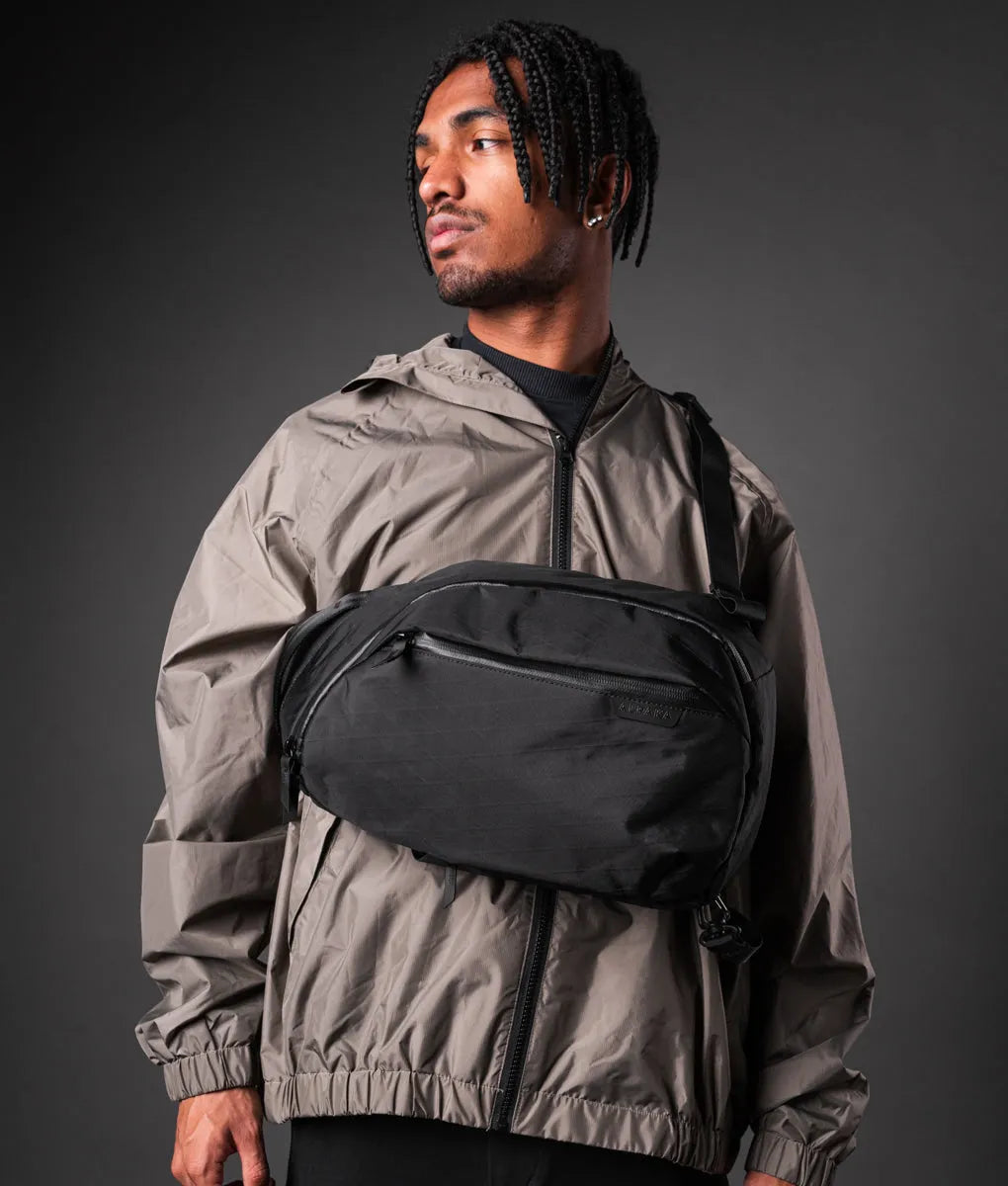 Metro Crossbody (Left)