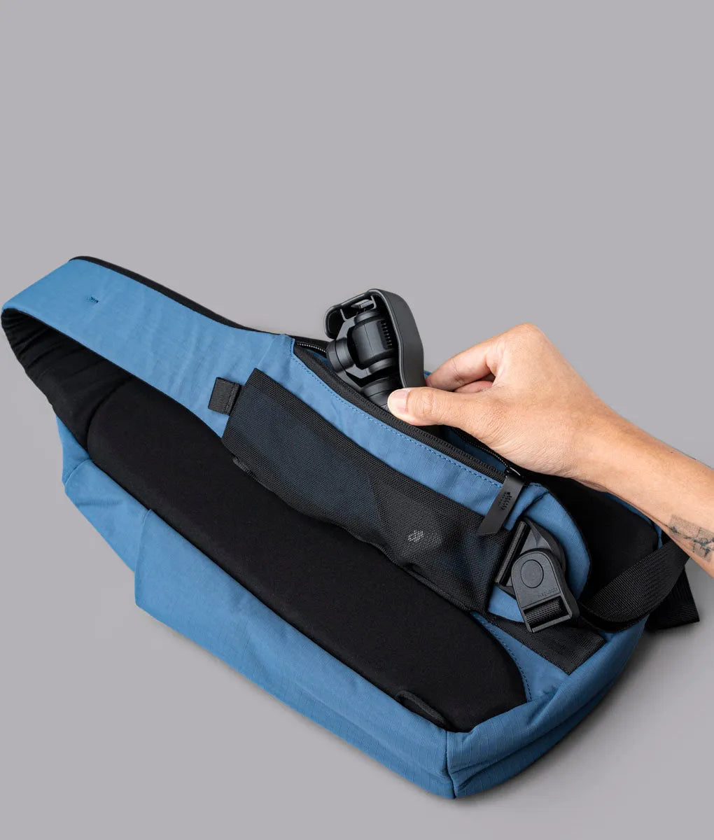 Metro Crossbody (Right)
