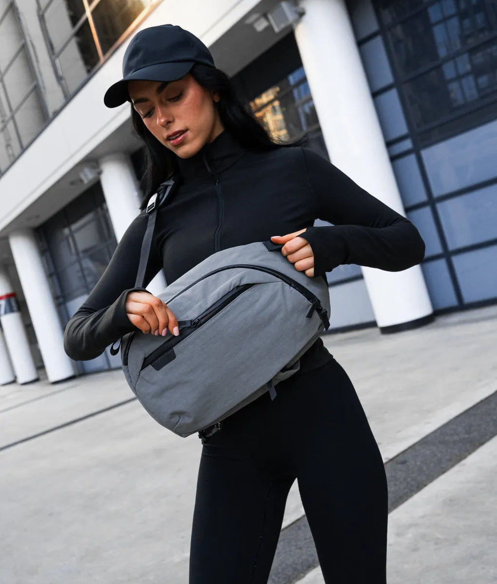 Metro Crossbody (Right)