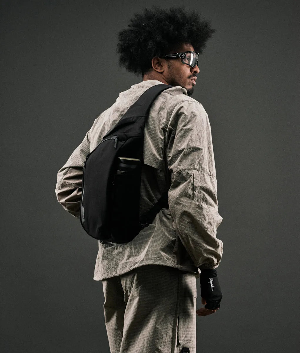 Metro Crossbody (Right)