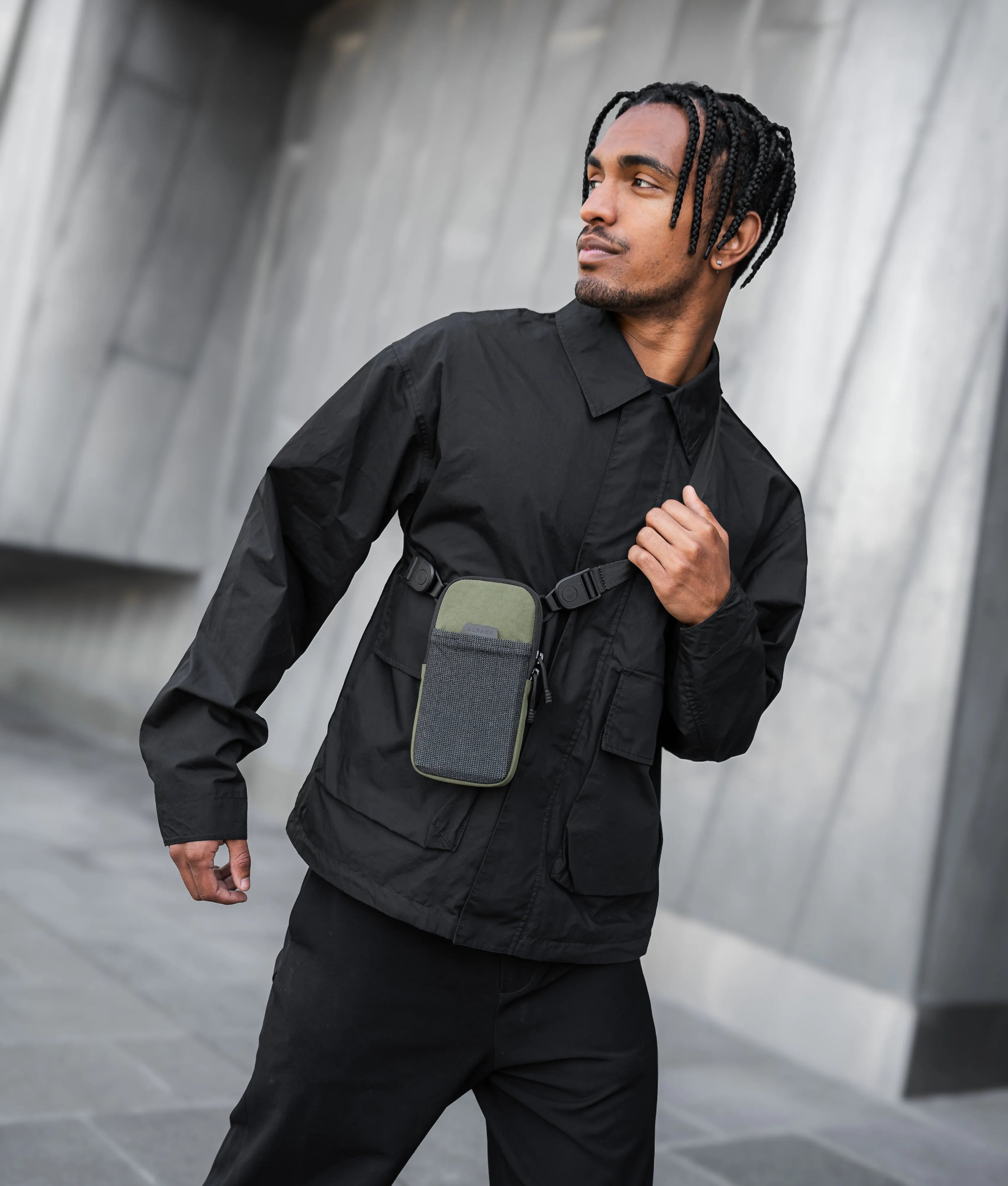 Modular Shoulder Pocket Slim
