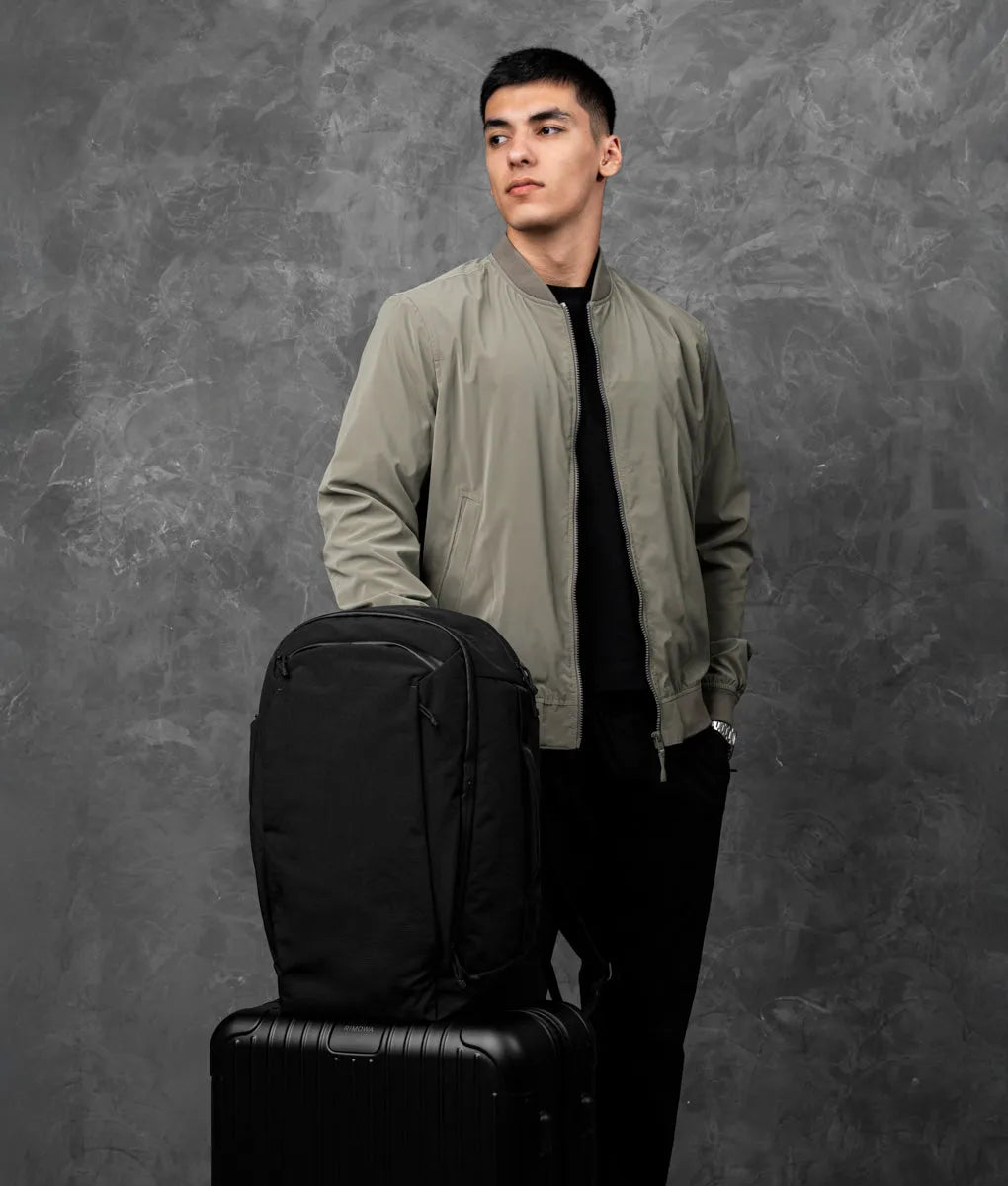 Traverse Backpack 專業旅行探險後背包 (30L)