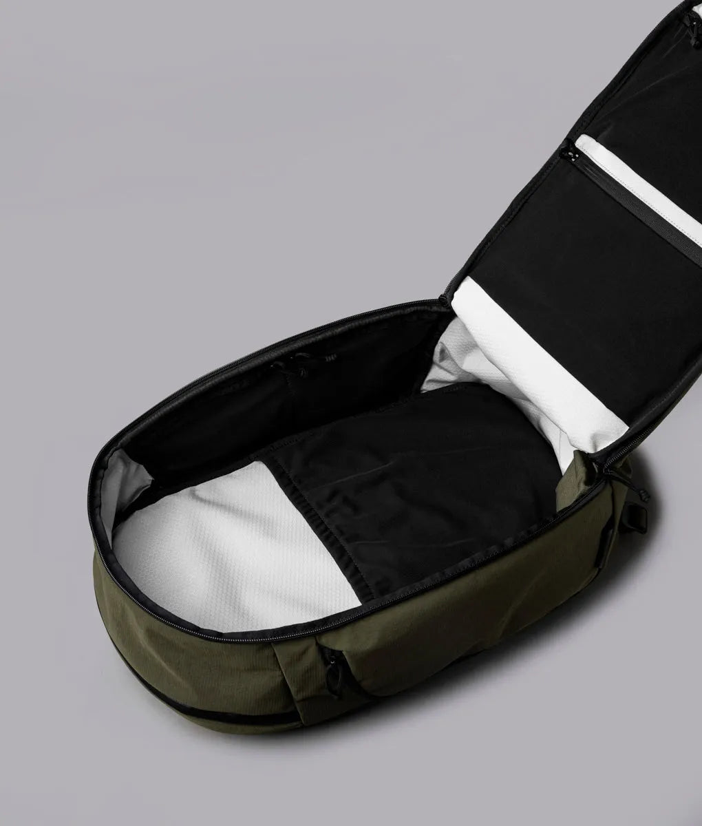 Traverse Backpack 30L