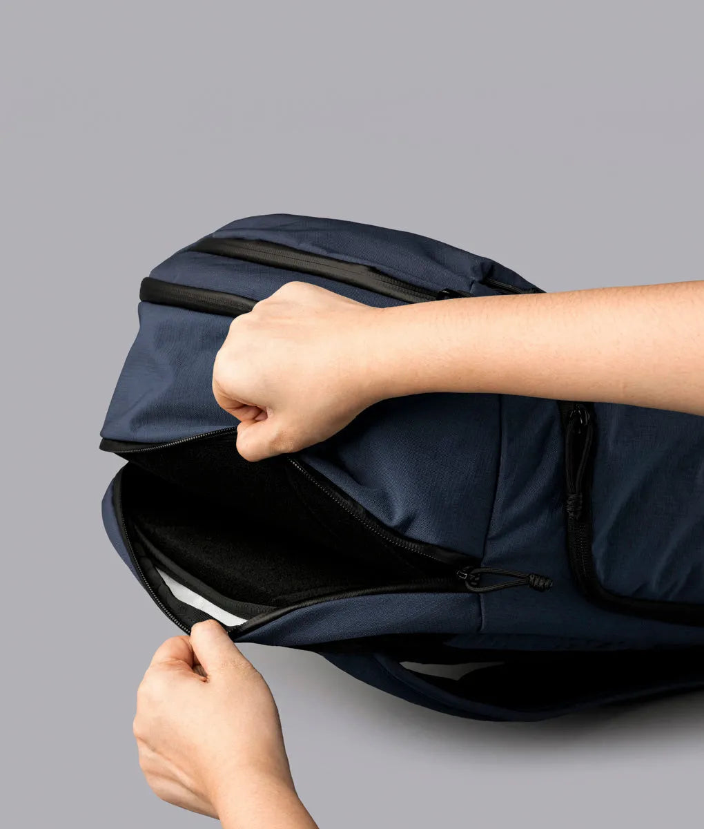 Traverse Backpack 專業旅行探險後背包 (30L)