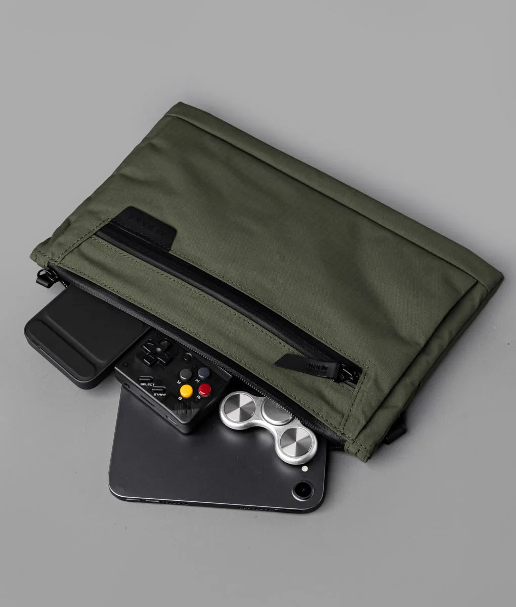 Zip Pouch Max V2